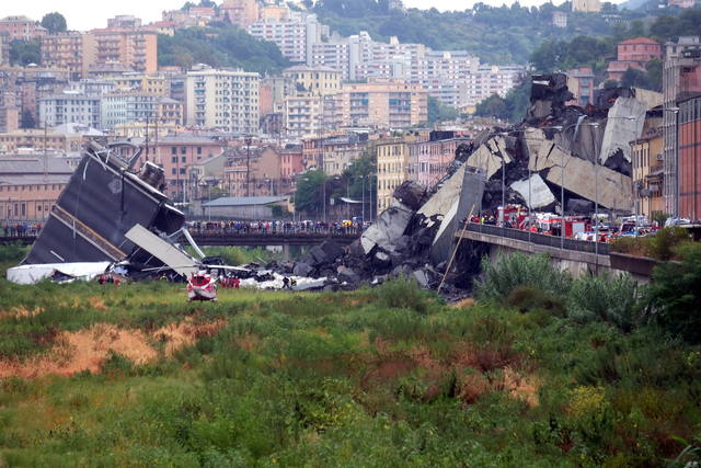 FOTO: Estado de emergencia en Génova: ya son 39 los muertos