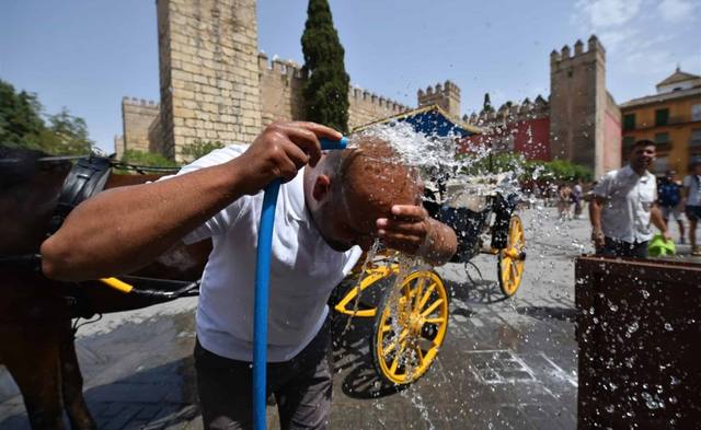 Temperaturas récord no dan tregua a Europa