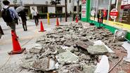 Tres muertos y 300 heridos por un terremoto en Japón