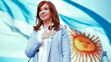 AUDIO: Cristina bromeó que hubiera sido amante de Belgrano