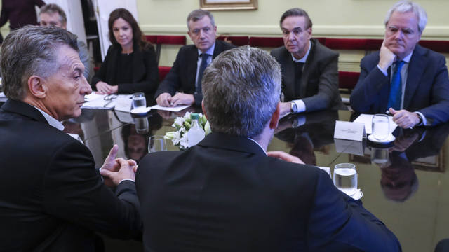 FOTO: Pichetto se reunió con el gabinete de Macri