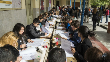 AUDIO: En Tucumán se vota con hasta 30 fiscales por mesa