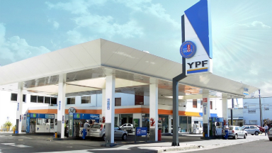 Axion e YPF aumentan sus combustibles desde este martes