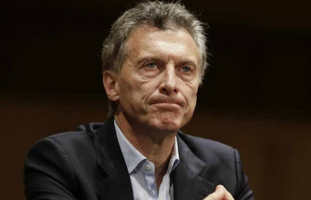 Para Macri, sube el riesgo país por temor a 