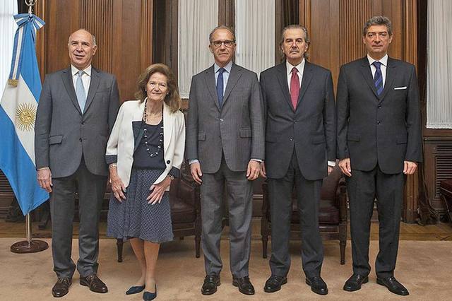 Piden a la Corte que suspenda consulta popular en La Rioja