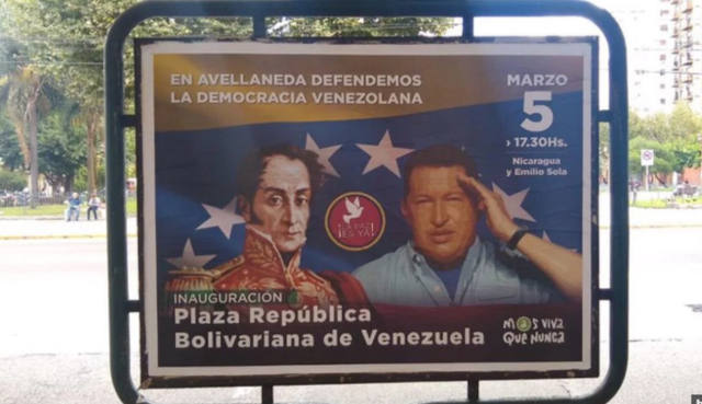 Intendente inaugura plaza homenajeando a Chávez y Maduro