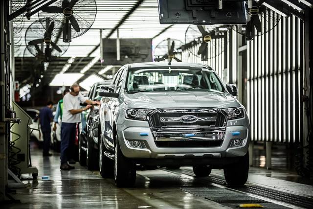 FOTO: La producción de autos acumuló una baja de 1,4% en 2018