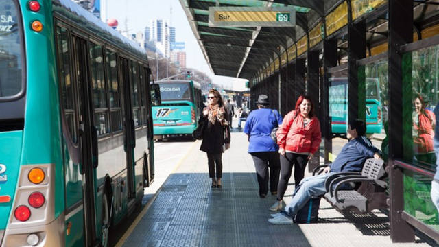 FOTO: Sube tarifa de trenes, subtes y colectivos en Buenos Aires