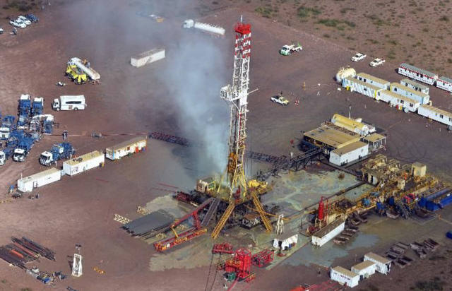 Multa millonaria a YPF por derrame en Vaca Muerta