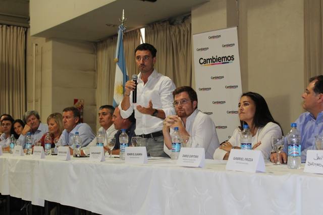 De Loredo y Massot se mostraron unidos en Forja