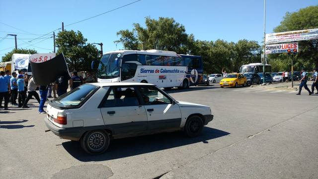 FOTO: UOM levantó los cortes de tránsito en Córdoba