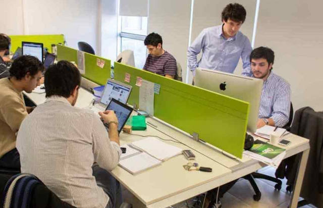 Algo pasa en el mundo emprendedor (y universidades lo saben)