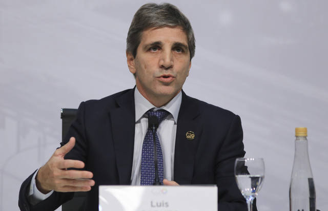 Renunció Caputo al Banco Central