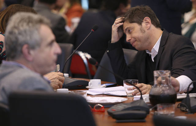 FOTO: Dujovne descartó en el Congreso volver a la convertibilidad