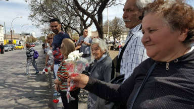 Vecinos despidieron a De la Sota en el cementerio