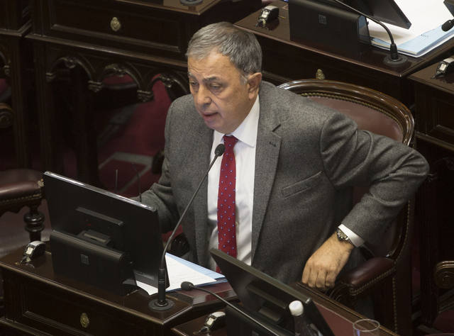 El senador Urtubey habló de la violación 