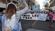 Miles de personas marcharon contra el aborto en Córdoba.