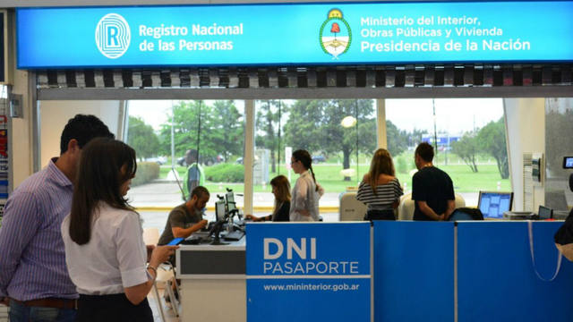 Aumentará el costo para renovar el DNI y el pasaporte