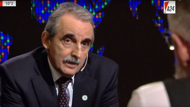 El ex funcionario cruzó duramente a Macri.