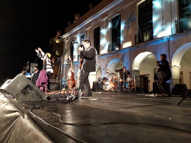 En imágenes, todo el color de los festejos por el 25 de Mayo