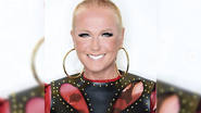 Xuxa se dejó cortar el cabello por su hija Sasha