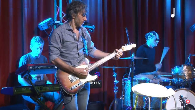 FM Córdoba presentó a Estelares en Casa Naranja