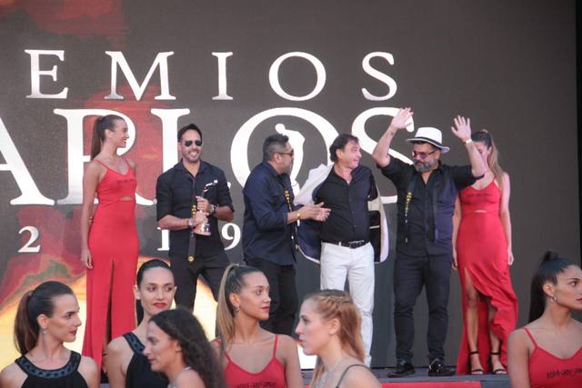 Imágenes de una noche de emociones y glamour en Carlos Paz