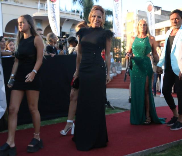 Imágenes de una noche de emociones y glamour en Carlos Paz