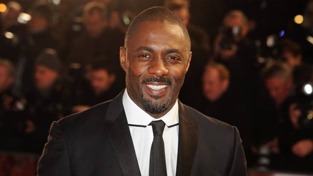 FOTO: Idris Elba fue elegido el “Hombre vivo más sexy” de 2018