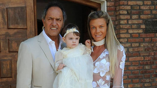 Scioli y Berger bautizaron a su beba, Francesca