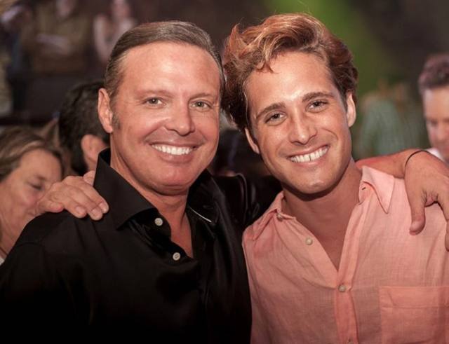 ¿Llega la segunda temporada de Luis Miguel, la serie?