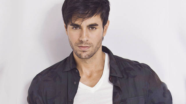 Enrique Iglesias compartió la primera foto junto a sus hijos