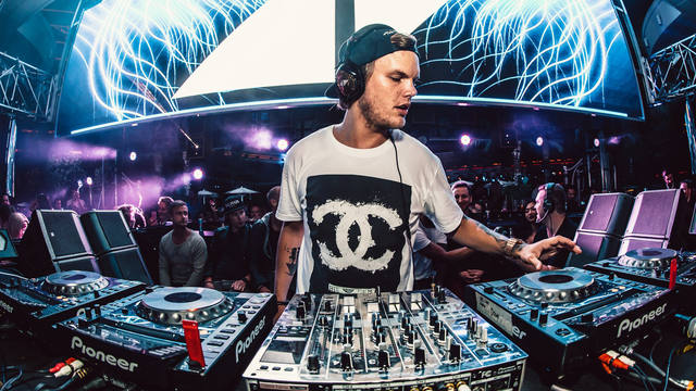 DJ Avicii murió a los 28 años
