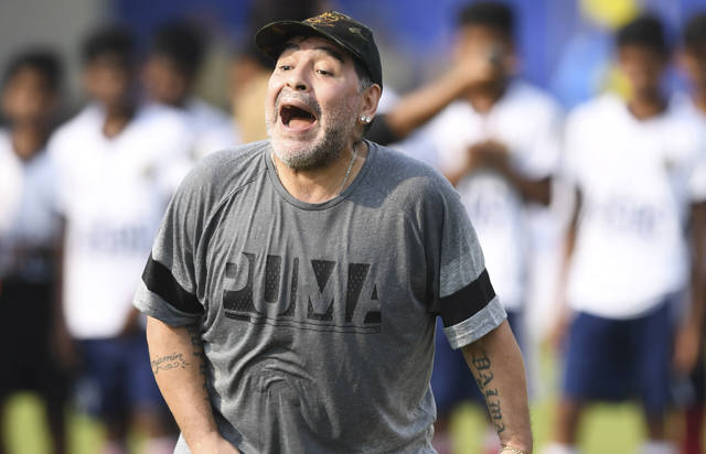 FOTO: Maradona tildó de 