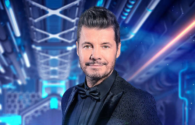 Un fanático se tatuó la cara de Tinelli en la espalda