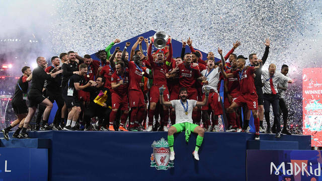 FOTO: Las imágenes de la final entre Liverpool y Tottenham