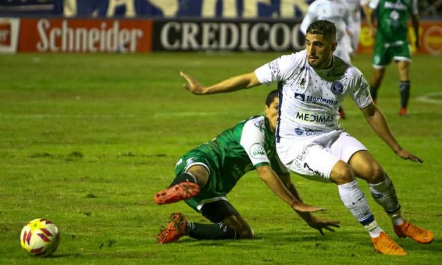 FOTO: Sarmiento pisó más fuerte y venció a Independiente