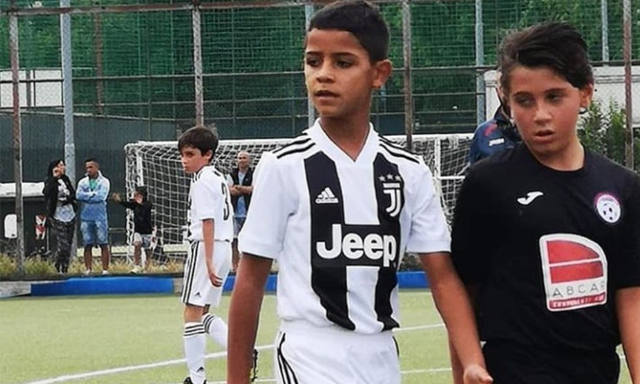 FOTO: El hijo de Cristiano Ronaldo marcó siete goles en un partido