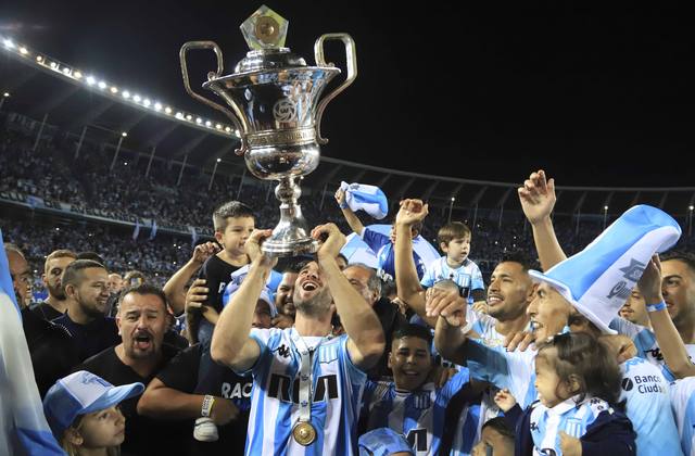 Racing festejó el campeonato con un empate ante su escolta