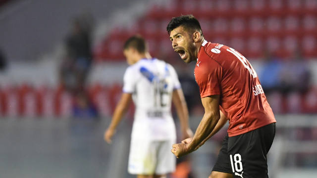 Independiente reaccionó y venció a Vélez