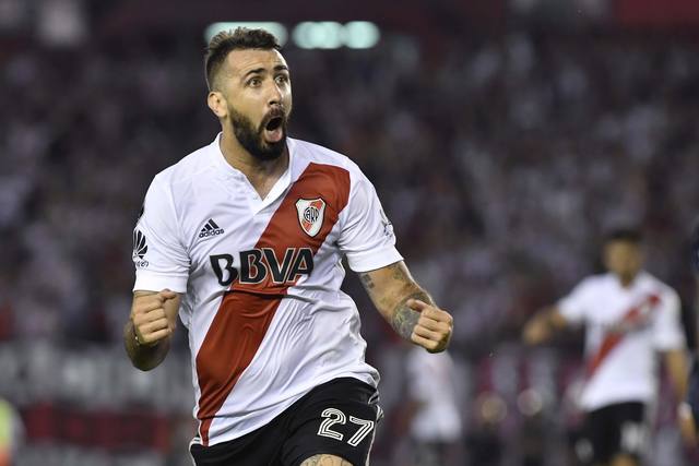 Pratto se llena la boca de gol