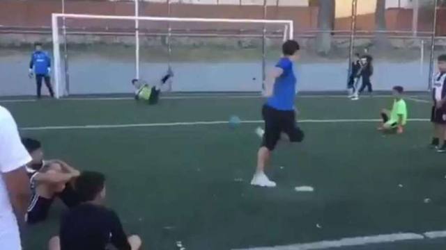 Futbolista brasilero patea el mejor penal