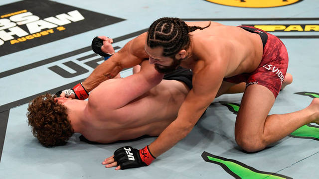 FOTO: Récord: el impactante nocaut más rápido de la UFC