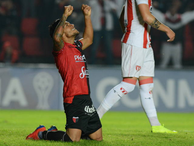 Colón venció a River de Uruguay y avanzó a octavos de final