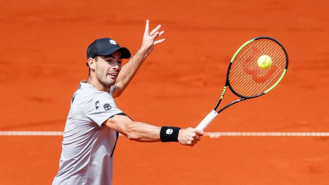 Londero dio la sorpresa en su debut en Roland Garros