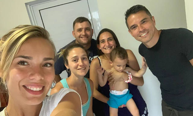 Javier Saviola pagó el viaje de toda una familia a China