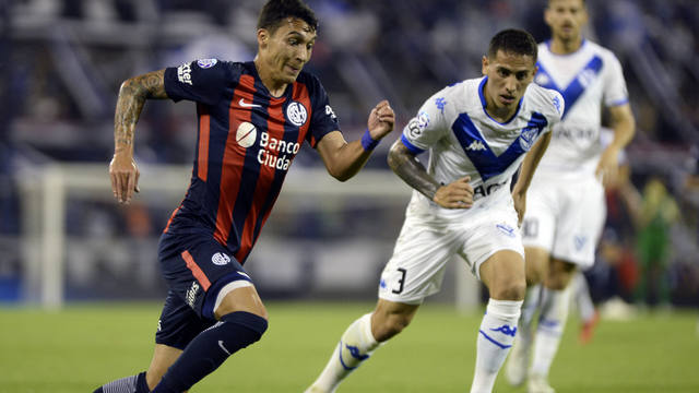 En el debut de Almirón, San Lorenzo igualó en cero con Vélez