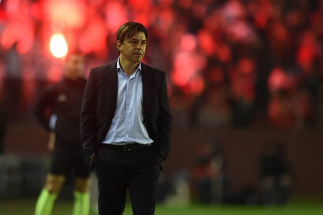 Sancionan a Gallardo: no podrá estar en el banco ante Gremio