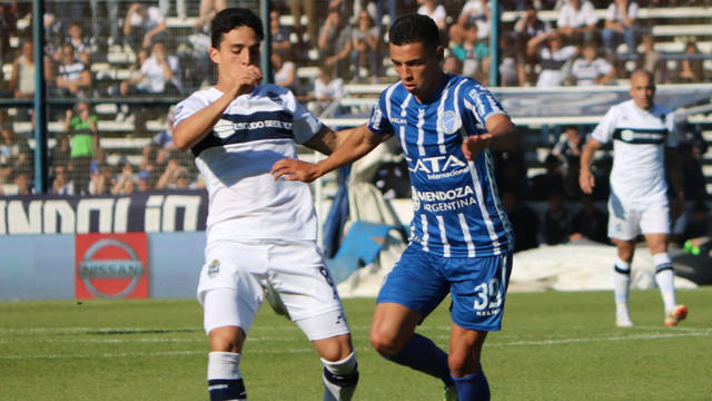 FOTO: Con gol de Silva, Gimnasia venció por 1-0 a Godoy Cruz