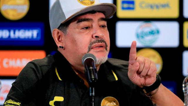 FOTO: Maradona